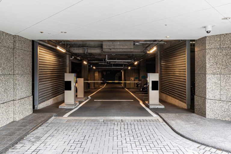 Bodenbeschichtung Tiefgarage Einfahrt
